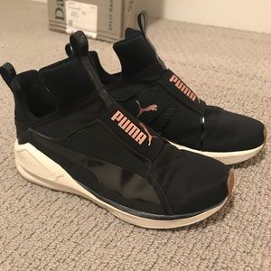 FENTY PUMA SNEAKERS